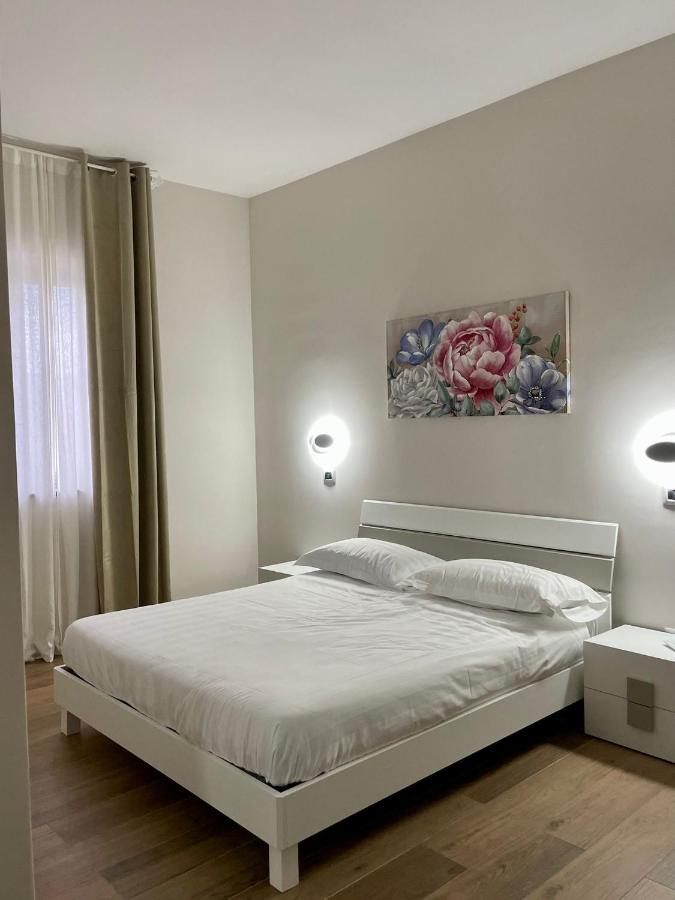 Hotel Villa Ruggiero Brusciano Esterno foto