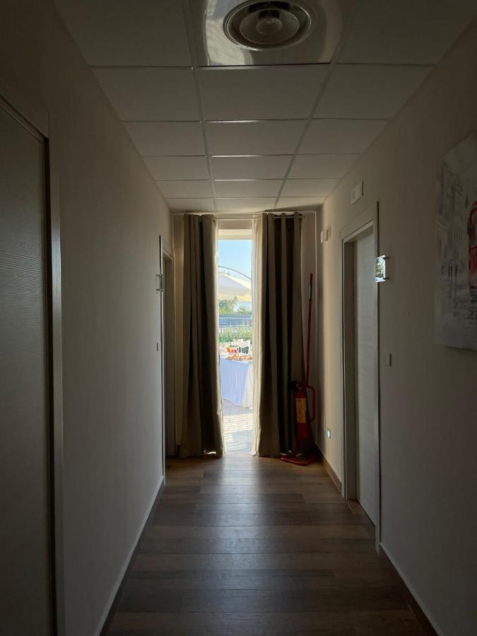 Hotel Villa Ruggiero Brusciano Esterno foto