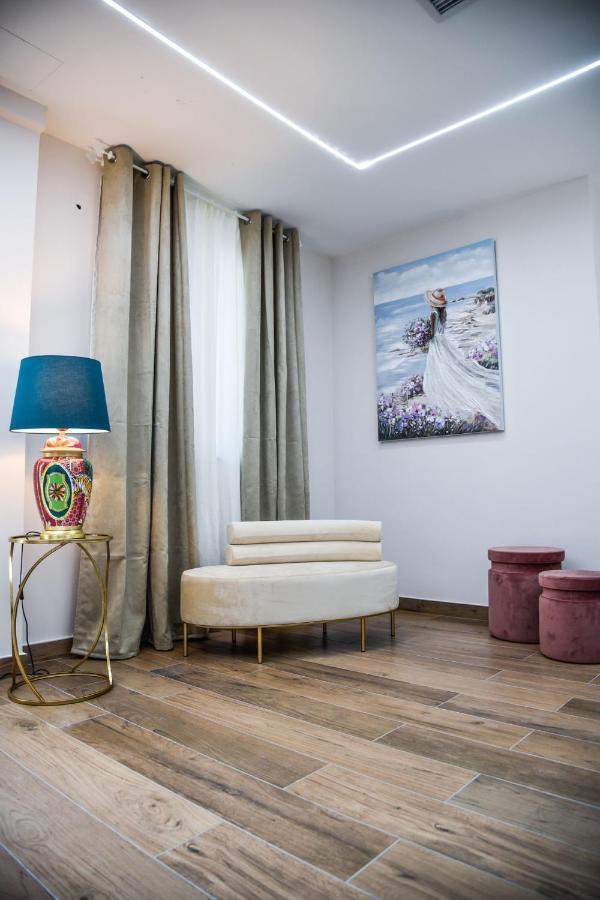 Hotel Villa Ruggiero Brusciano Esterno foto