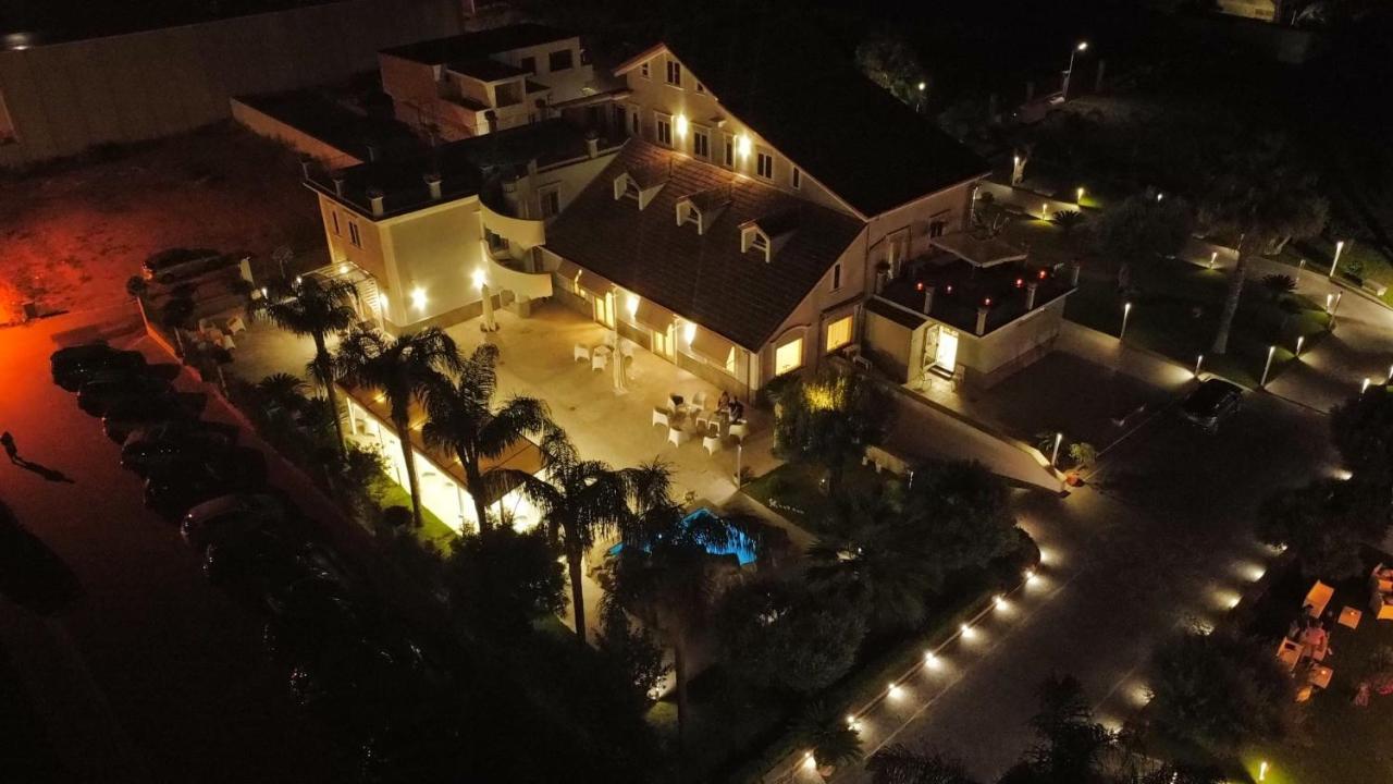 Hotel Villa Ruggiero Brusciano Esterno foto